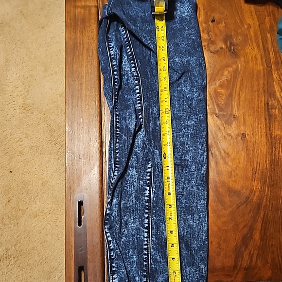 American eagle SKY HIGH RISE jegging acid wash 10 - Picture 4 of 5